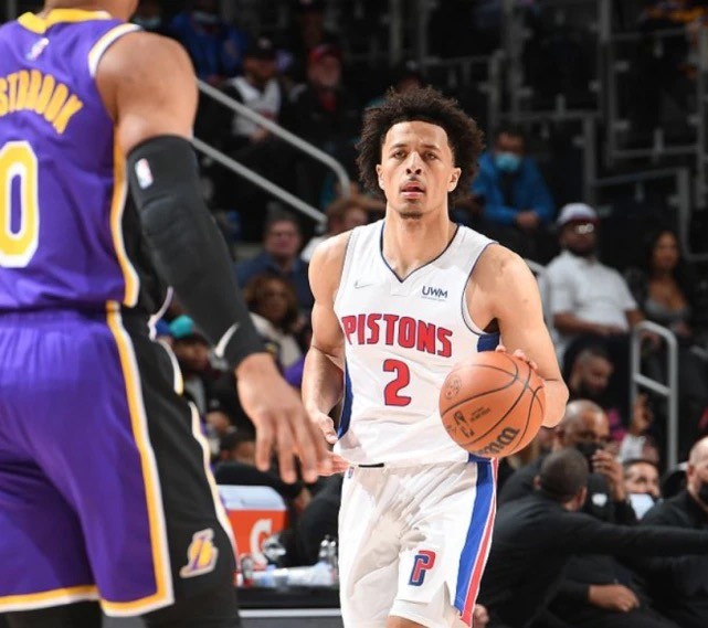 在朋友眼中 在朋友眼中