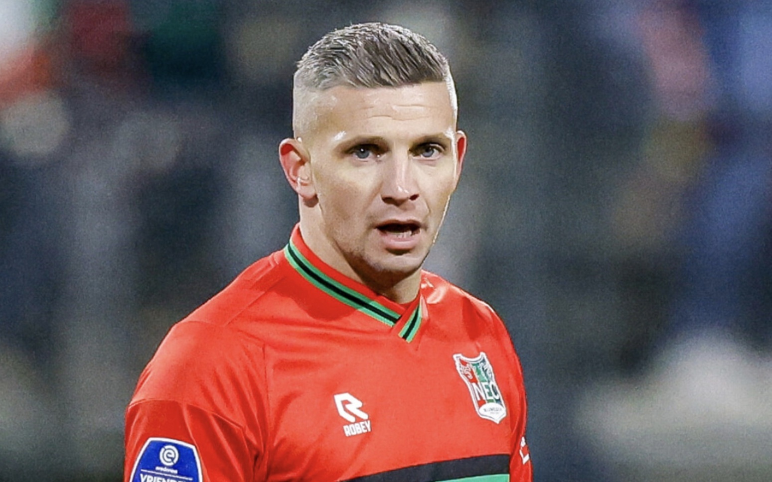 季对抗如辽 季对抗如辽