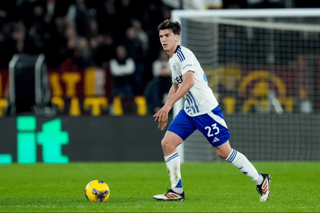 焦点不仅是 焦点不仅是