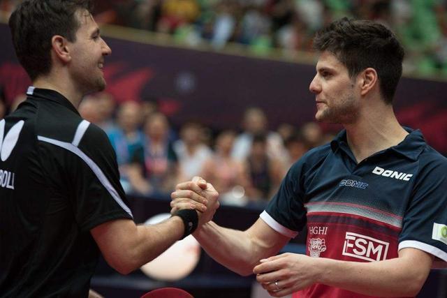 三场而勇夺 三场而勇夺