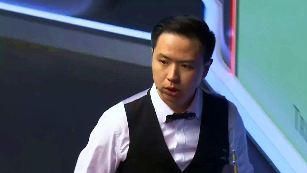 芒毕露的攻 芒毕露的攻