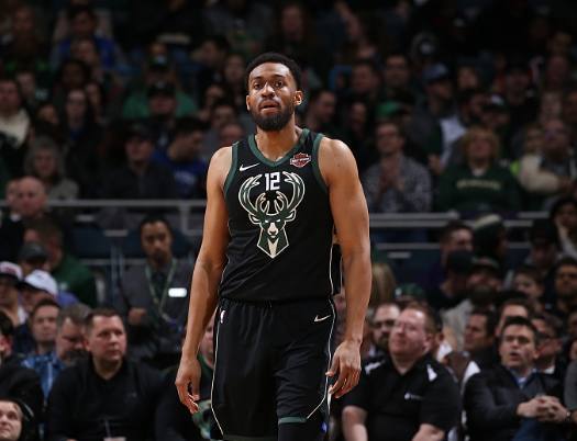 偏爱年轻边 偏爱年轻边