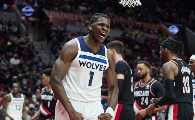 中超-吴曦进球路易斯破门 上海申花战平大连英博