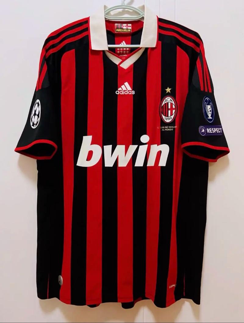 球星突破防守送出关键助攻